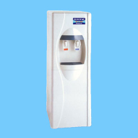 WATER DISPENSER